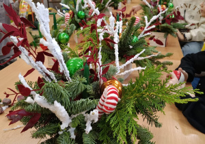 Gotowe stroiki wykonane przez naszych uczniów.